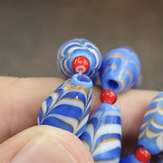 Vintage Millefiori style Feather Blue Glass Beads Necklace (19x9.5mm)