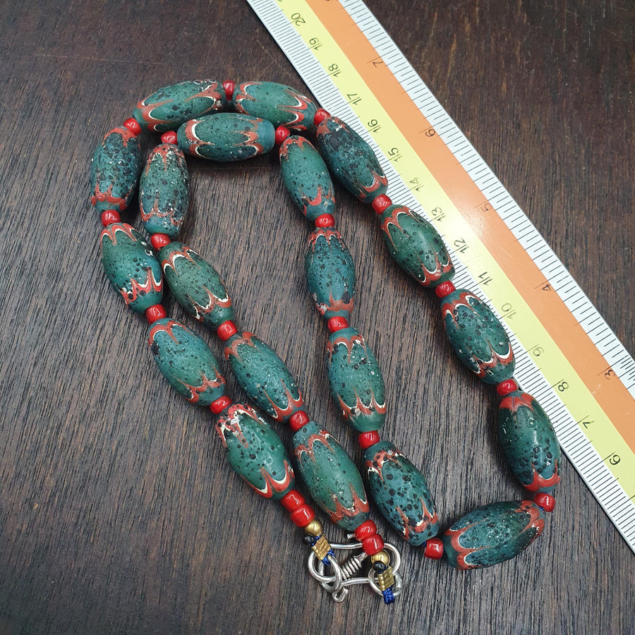 Venetian Style Green Red Beaded Necklace 12mm Artisan Statement Jewelry beads necklace gift