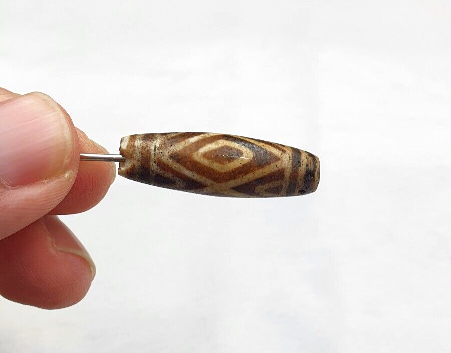 South Asian Burmese Antiques Trade Pumtek petrified Wood Beads Late 19 C. 31mm