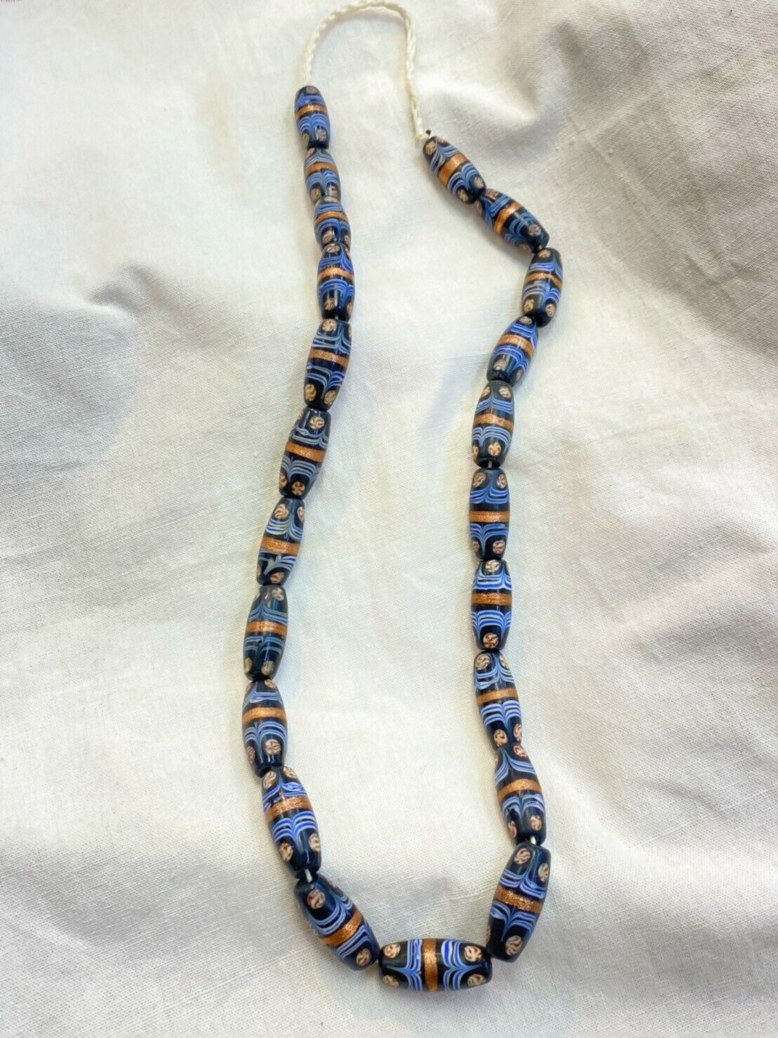 Vintage Millefiori Trade Fancy FEATHER Glasperlen 25×12 MM