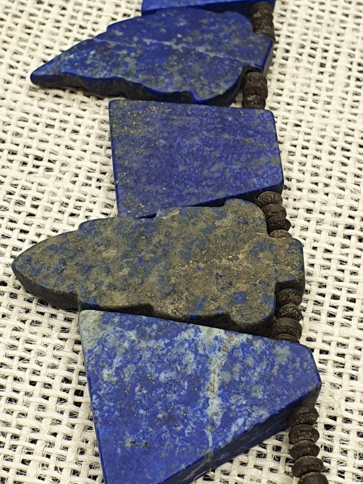 Antike Vintage alte Lapislazuli Schnitzerei Blatt Amulett Halskette seltene Anhänger