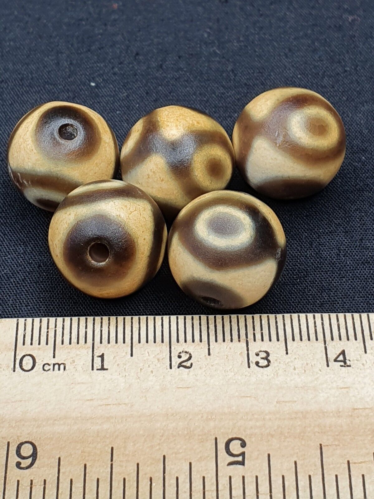 5 pcs Old Antique Himalayan Indo Tibetan rare Patterns Eyes Dzi Amulet  Bead