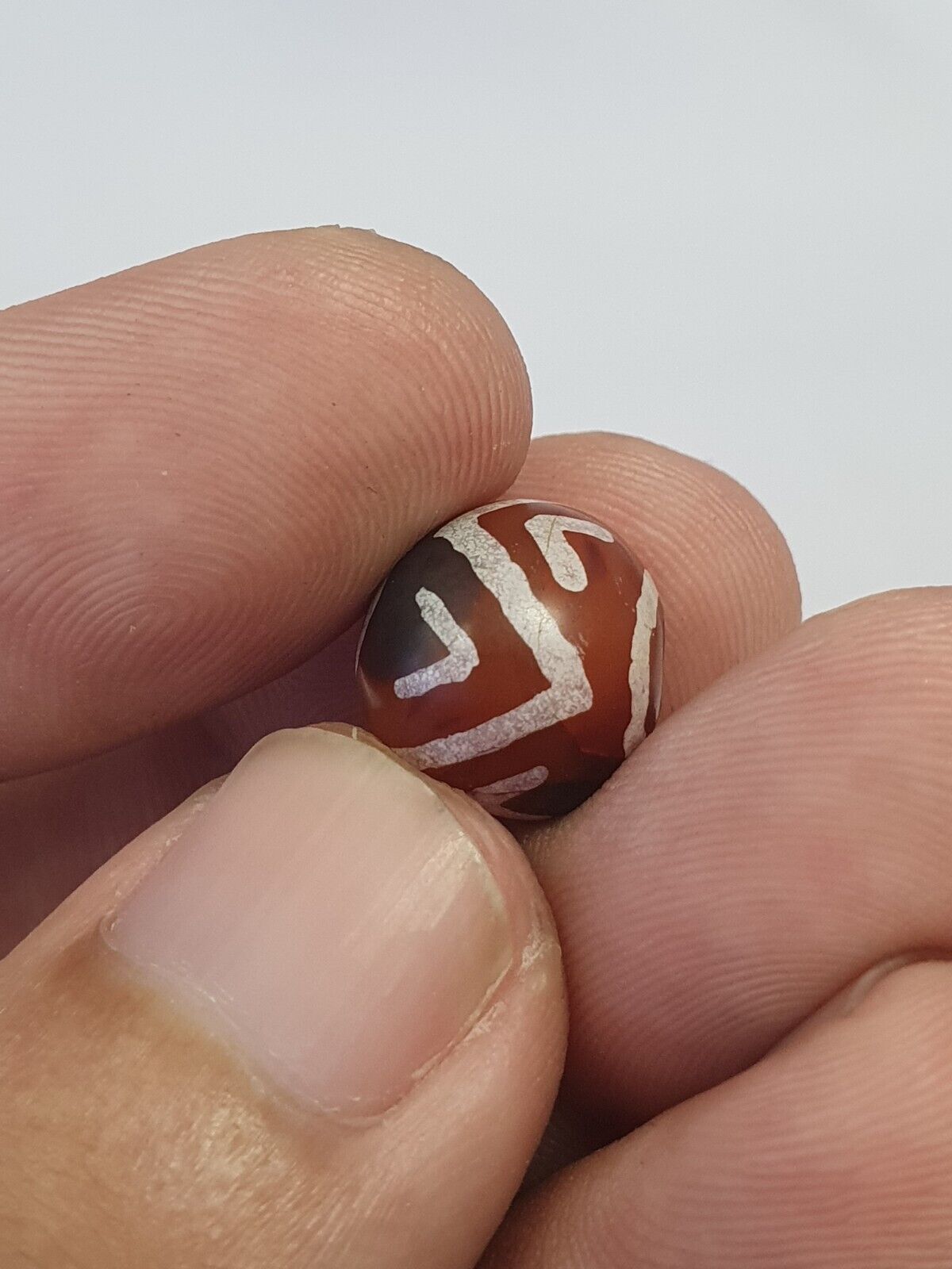 ALTE PYU-KUSHAN-GEÄTZTE ACHAT/KARNEOL-ZIG-ZAG-AUGENPERLE 12 mm