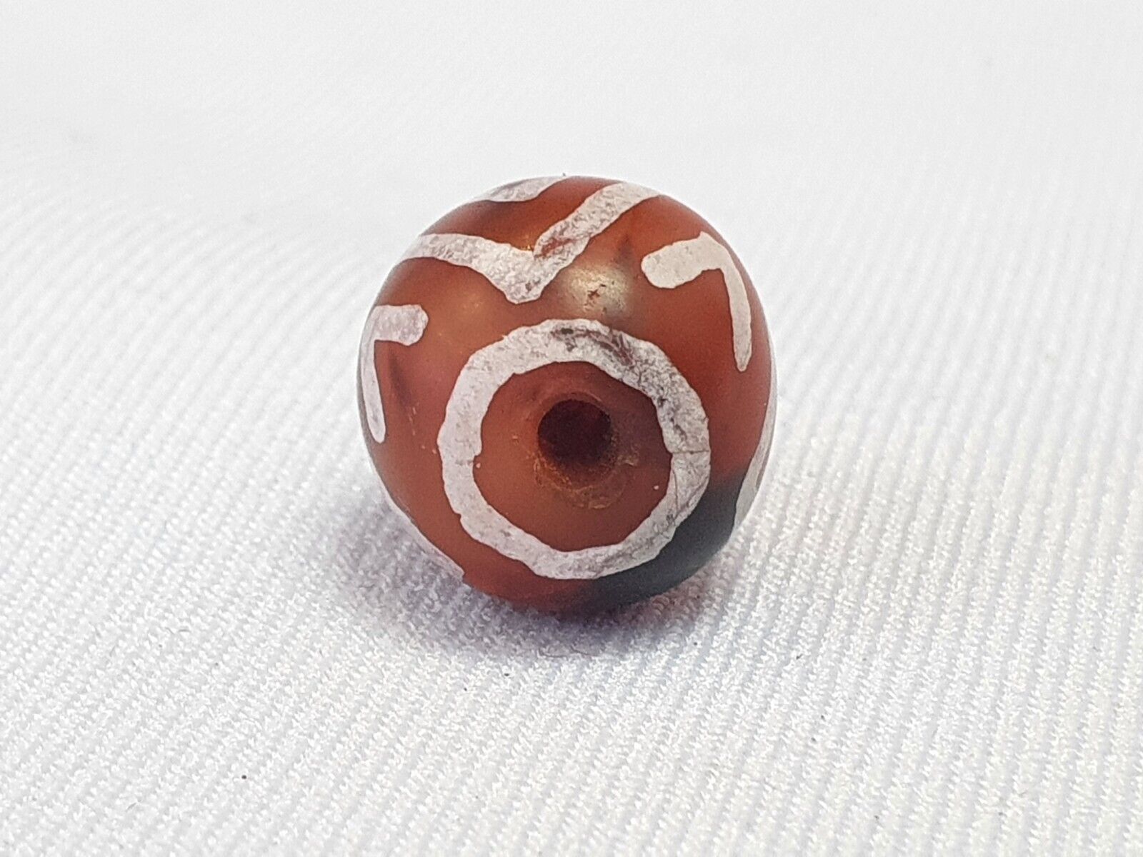 ANCIENT PYU-KUSHAN ETCHED AGATE/CARNELIAN ZIG ZAG EYE BEAD 12mm
