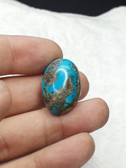 Ein ovaler echter natürlicher Türkis mit Pyrit-Matrix-Cabochon von 46 ct