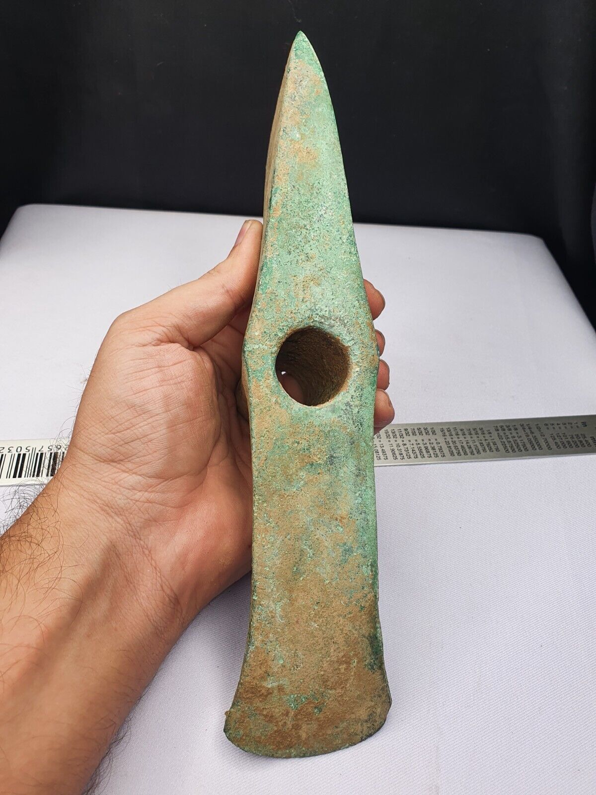 大約公元前 10-8 世紀古代魯里斯坦青銅重型雙斧頭魯里斯坦帝國