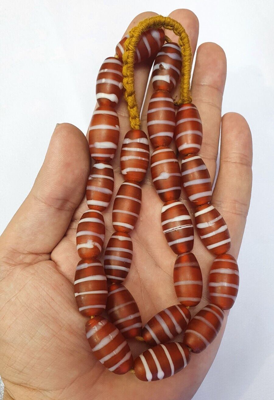 BEAUTIFUL VINTAGE 4 strips Red and white Glass beads necklace