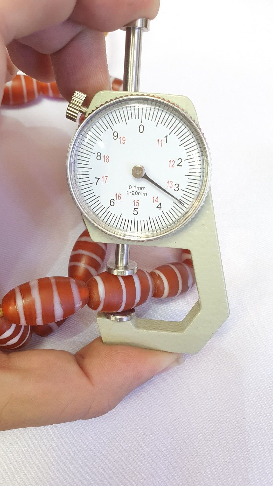 BEAUTIFUL VINTAGE 4 strips Red and white Glass beads necklace