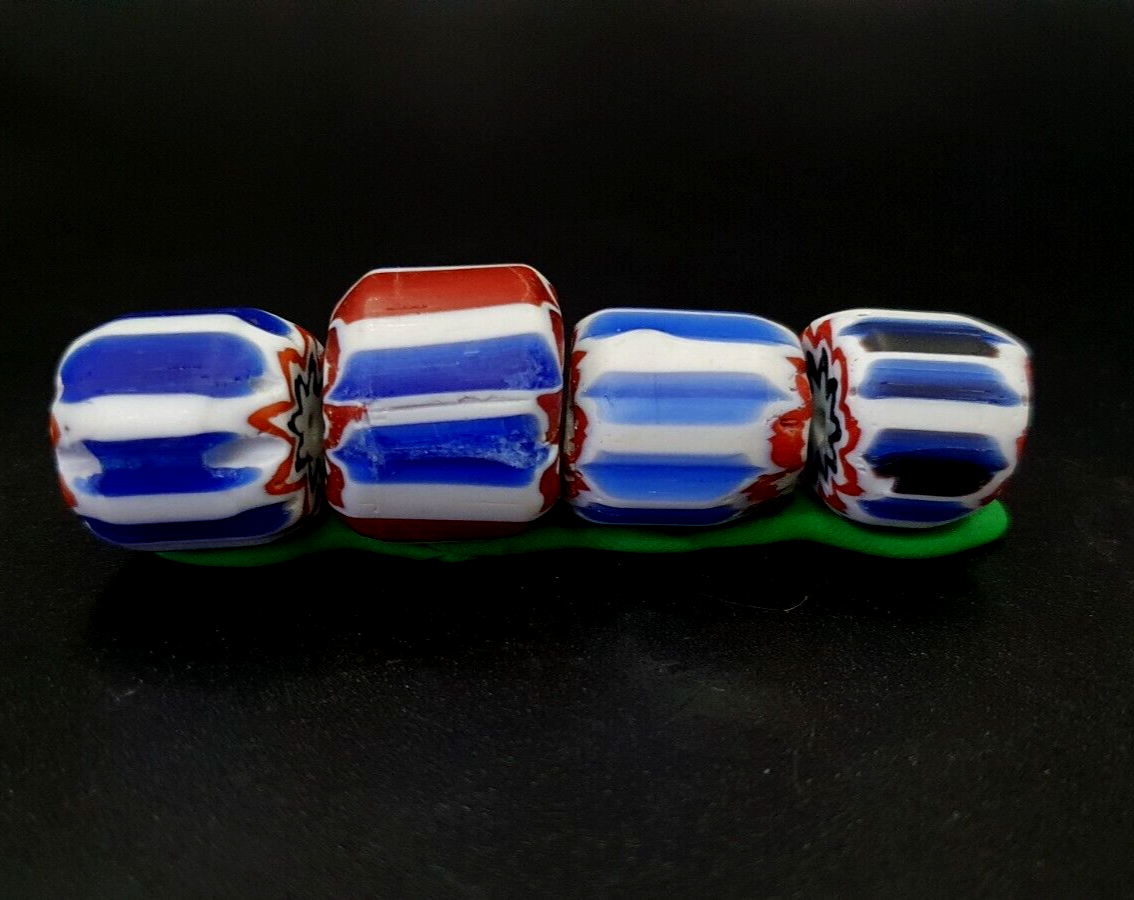 4 Stück schöne antike venezianische 6-lagige Chevron-Perle 24mm-16mm 