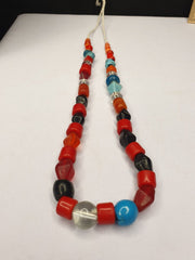GREAT COLLECTIONS OLD vintage  MIX STONES AND GLASS BEADS STRAND NECKLACE