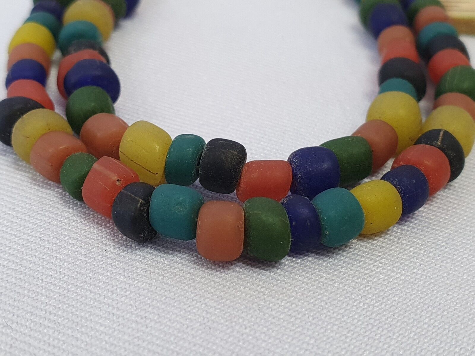 Beautiful Vintage Thai Glass Beads Long Necklace