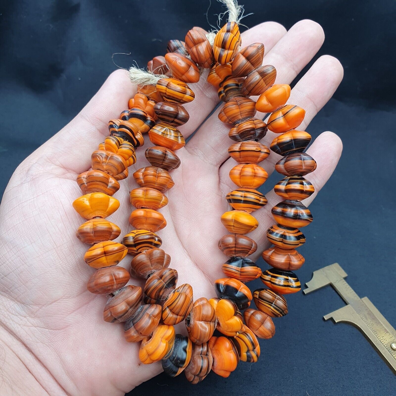 Vintage Handmade unique Shape Lamp work Beads-"Flower" 16mm Full Long Strand