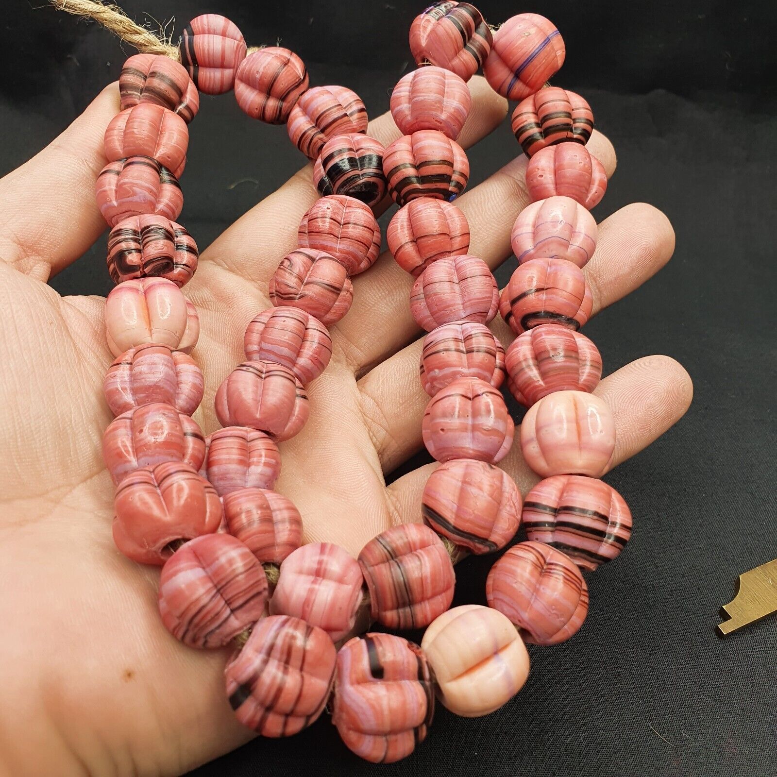 Vintage Handmade unique Shape Lamp work Beads-"Flower" 16mm Full Long Strand