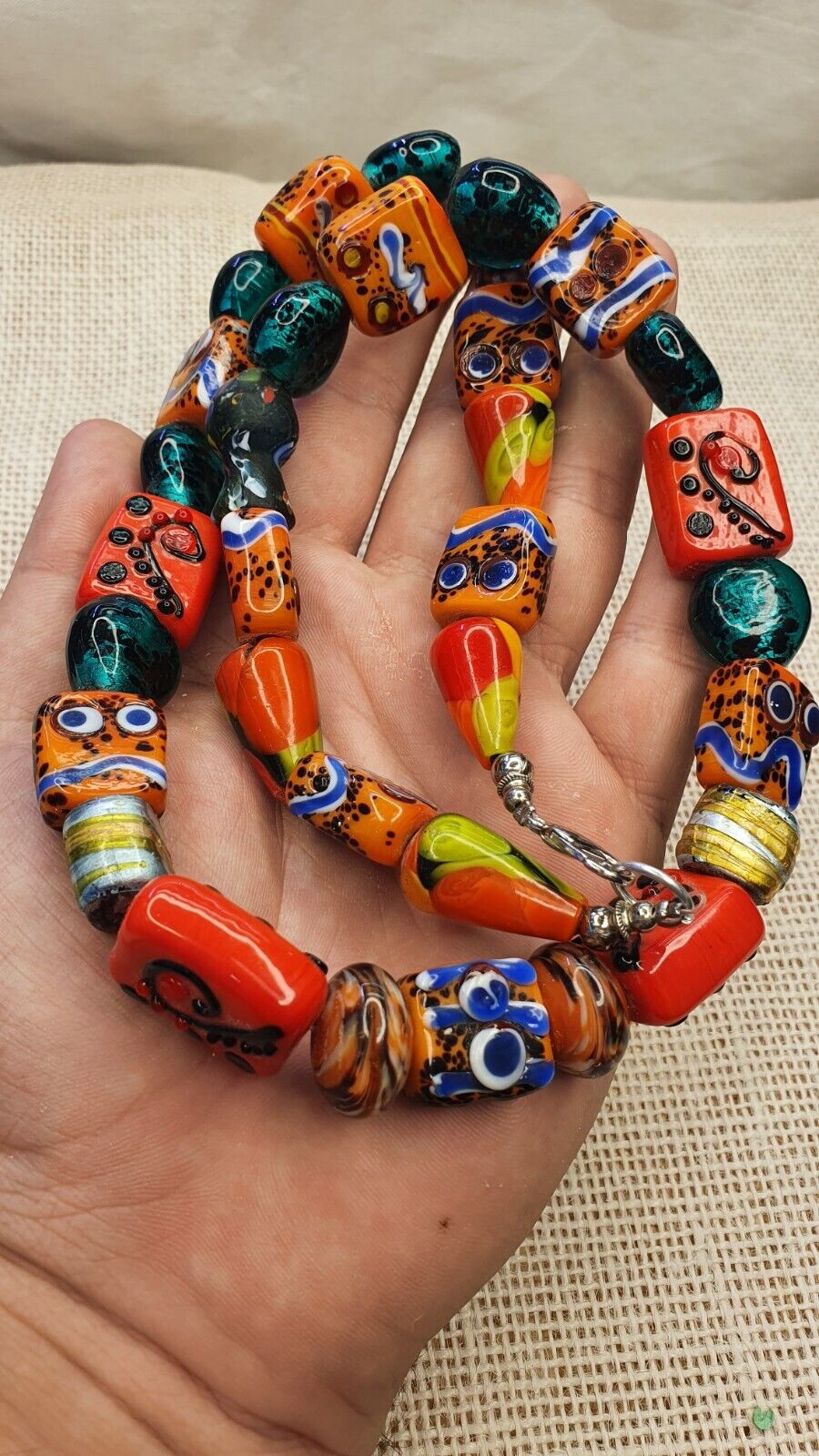 Vintage tschechische Halskette ausgefallene gestreifte GLASKUNST mit lampenbearbeiteten Glasperlen