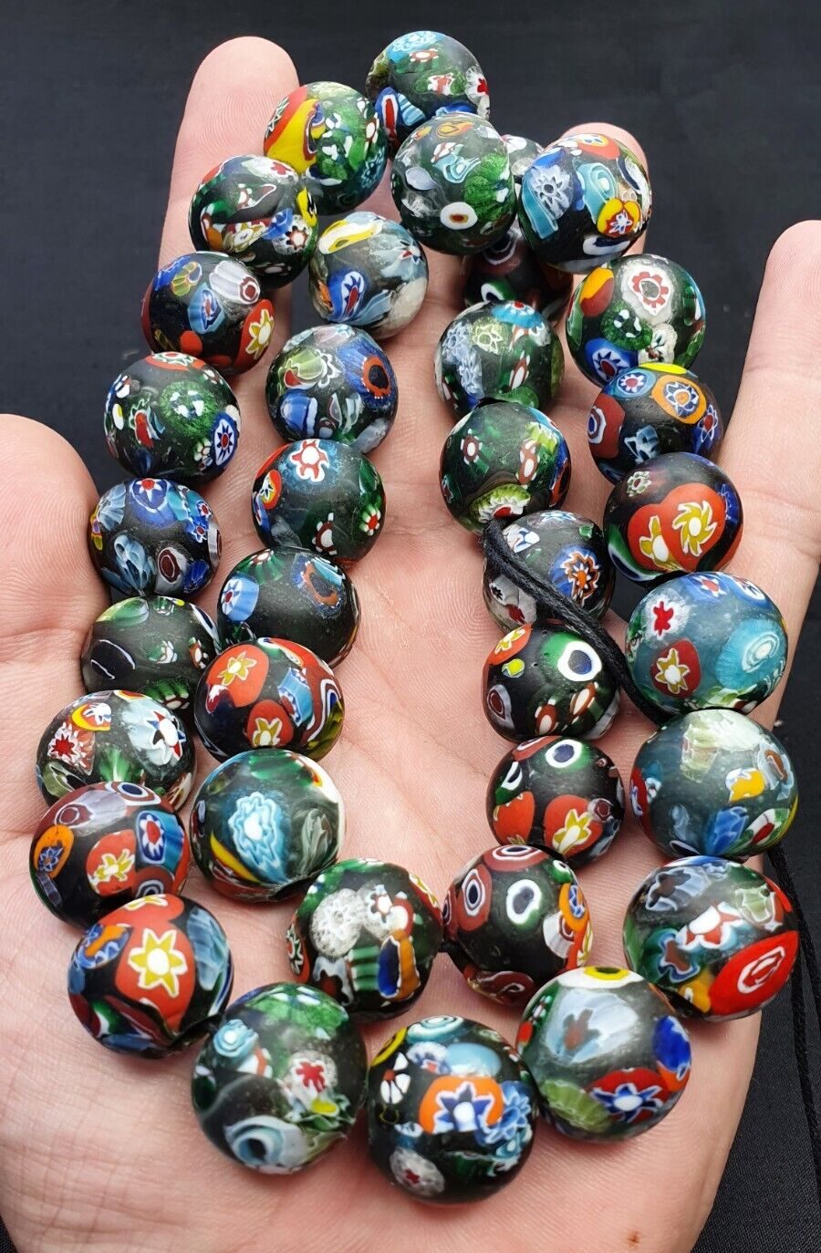 Vintage Venerano Trade Glass Beads Mura Beaded Necklace Strand Vtg