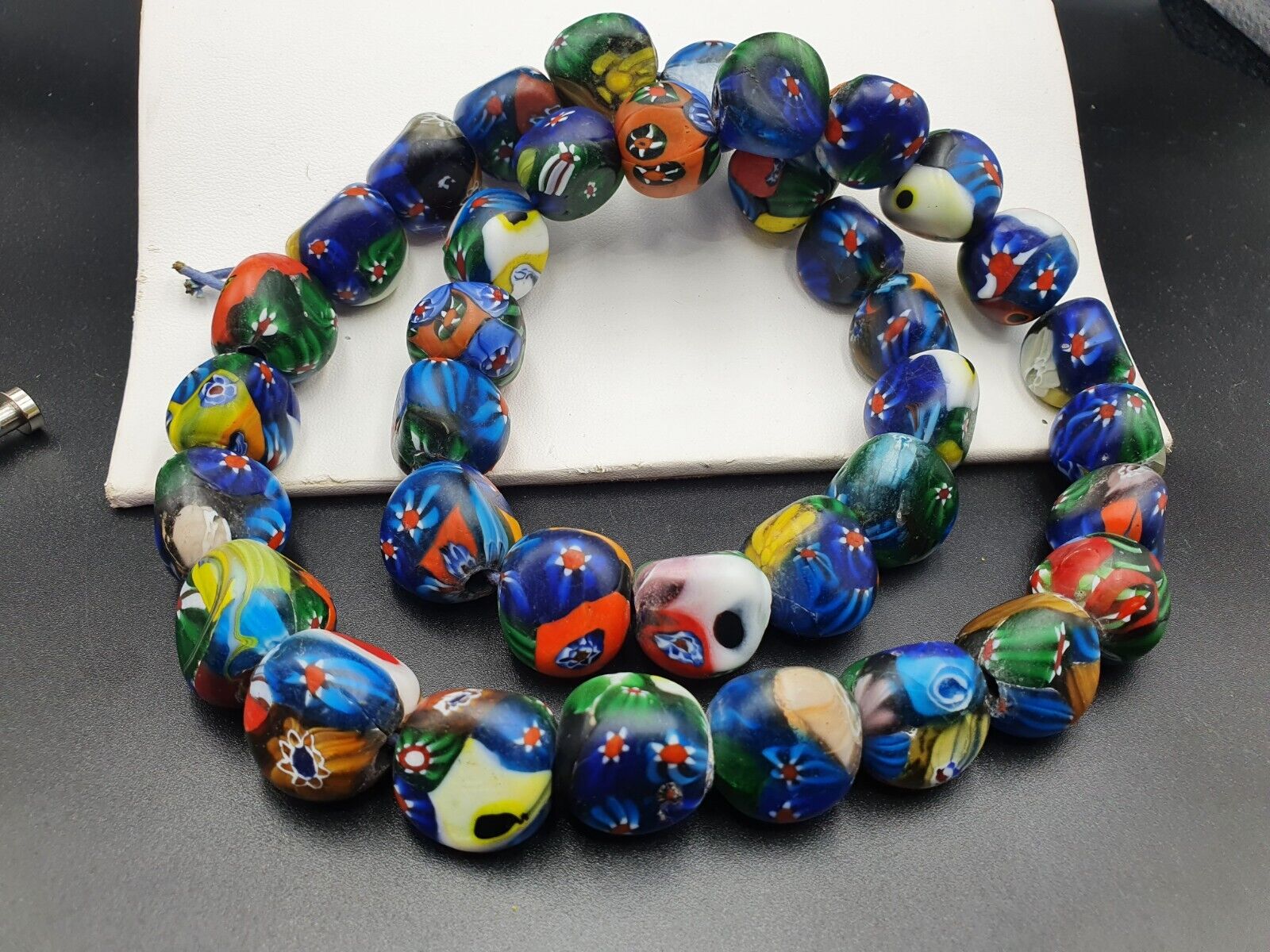 Beautiful Vintage trade Beads Beaded Necklace 17mm