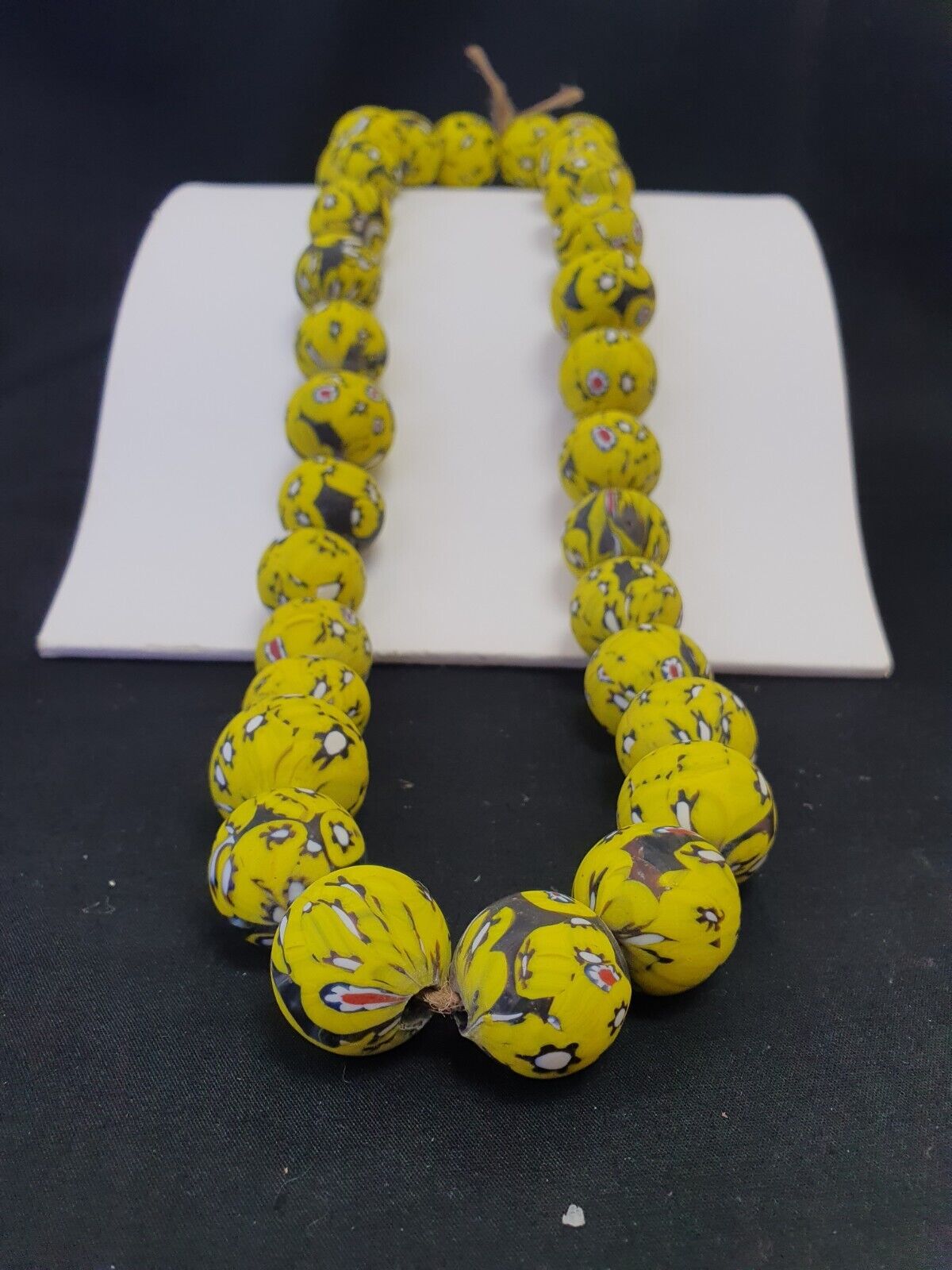 Art Deco Mosaic Glass Beads Strand 22mm