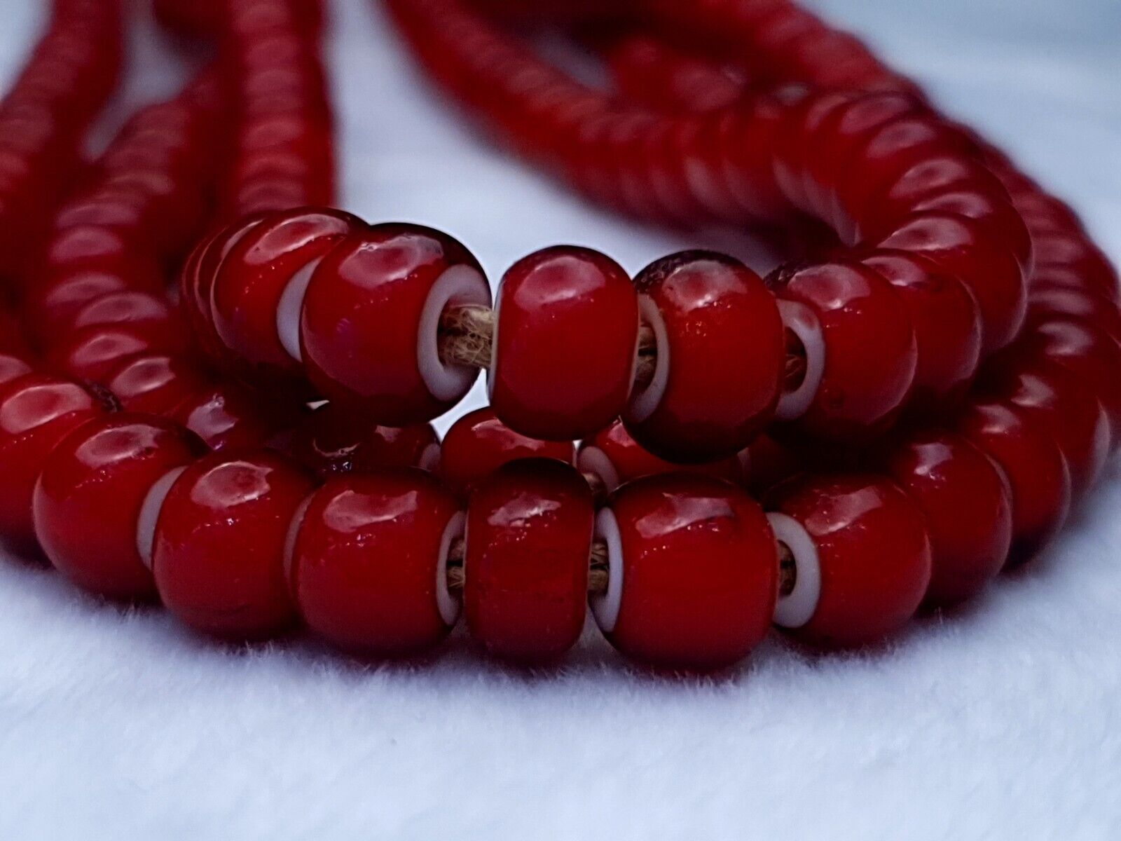 8-8.5mm Antique Venetian White Heart Trade Beads