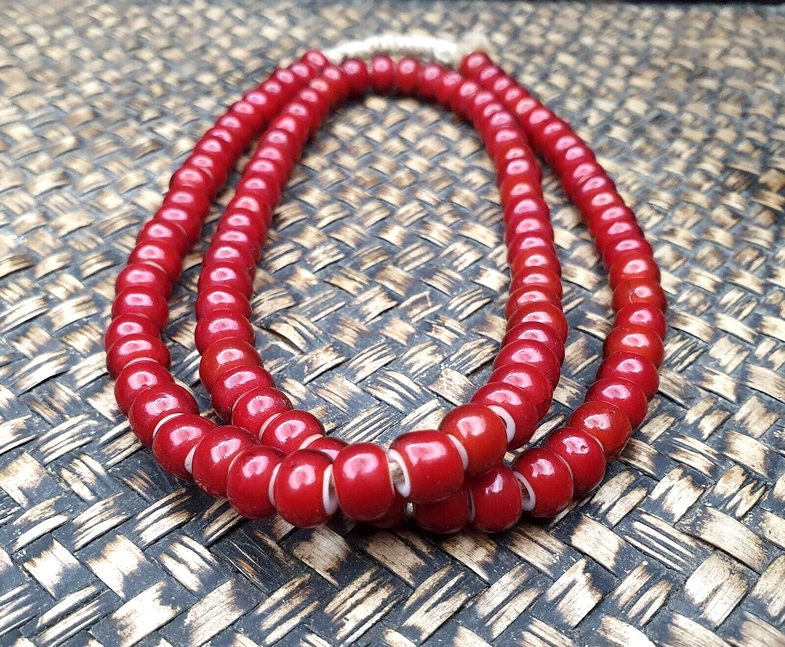 8-8.5mm Antique Venetian White Heart Trade Beads