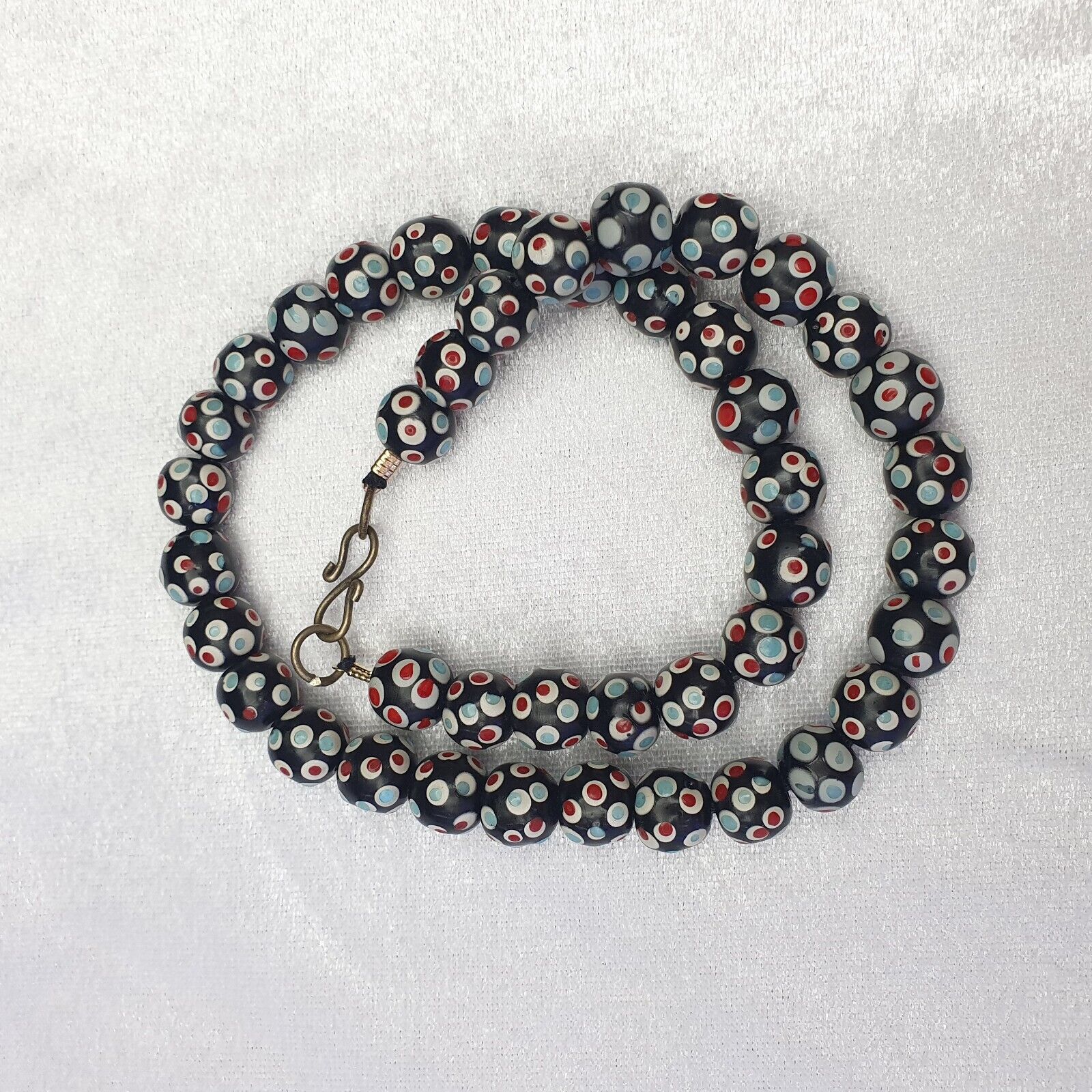 Black Venetian Hundred  eyes Red Skunk Style Beads Necklace11.5mm & 20" long