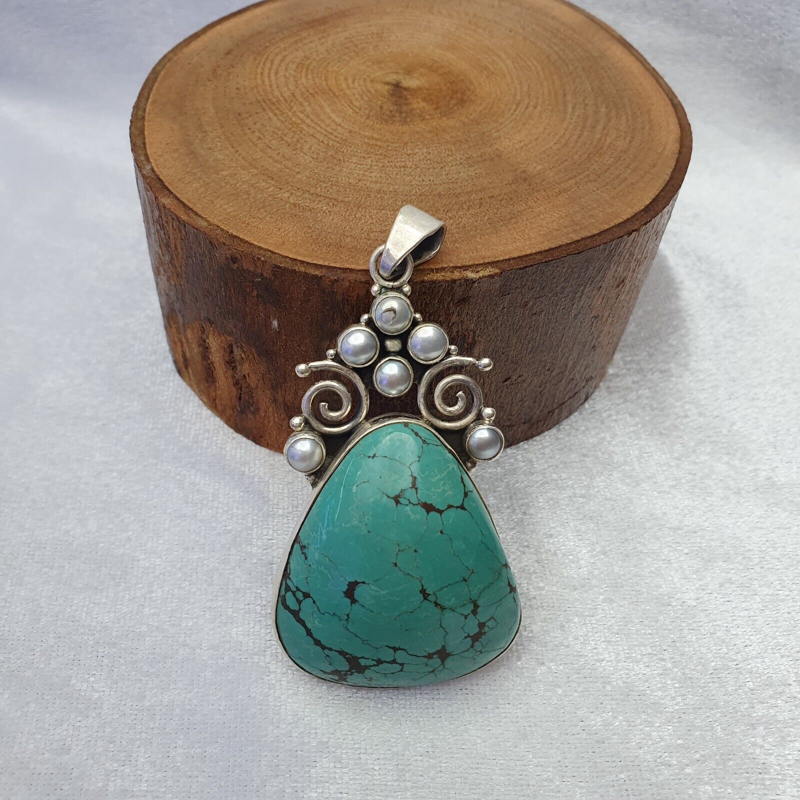  Blue-green 
