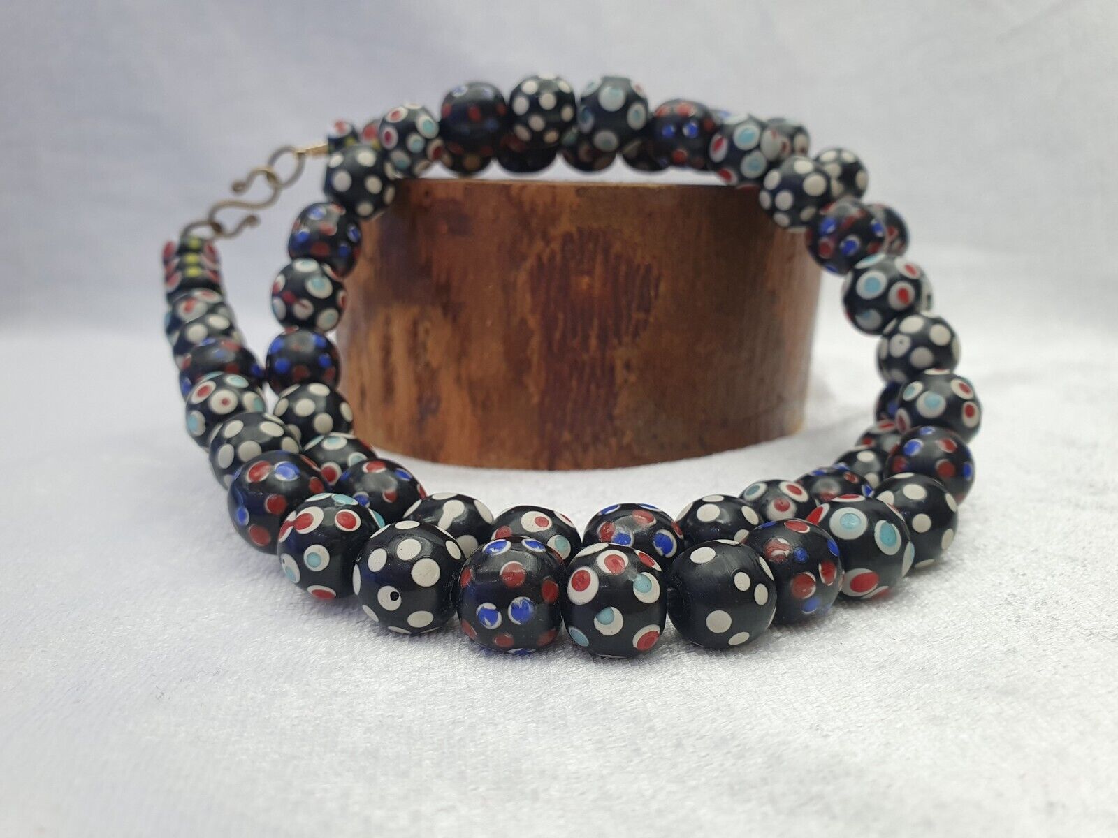 Black Venetian Hundred eyes Skunk Style Beads Necklace 24 inches long