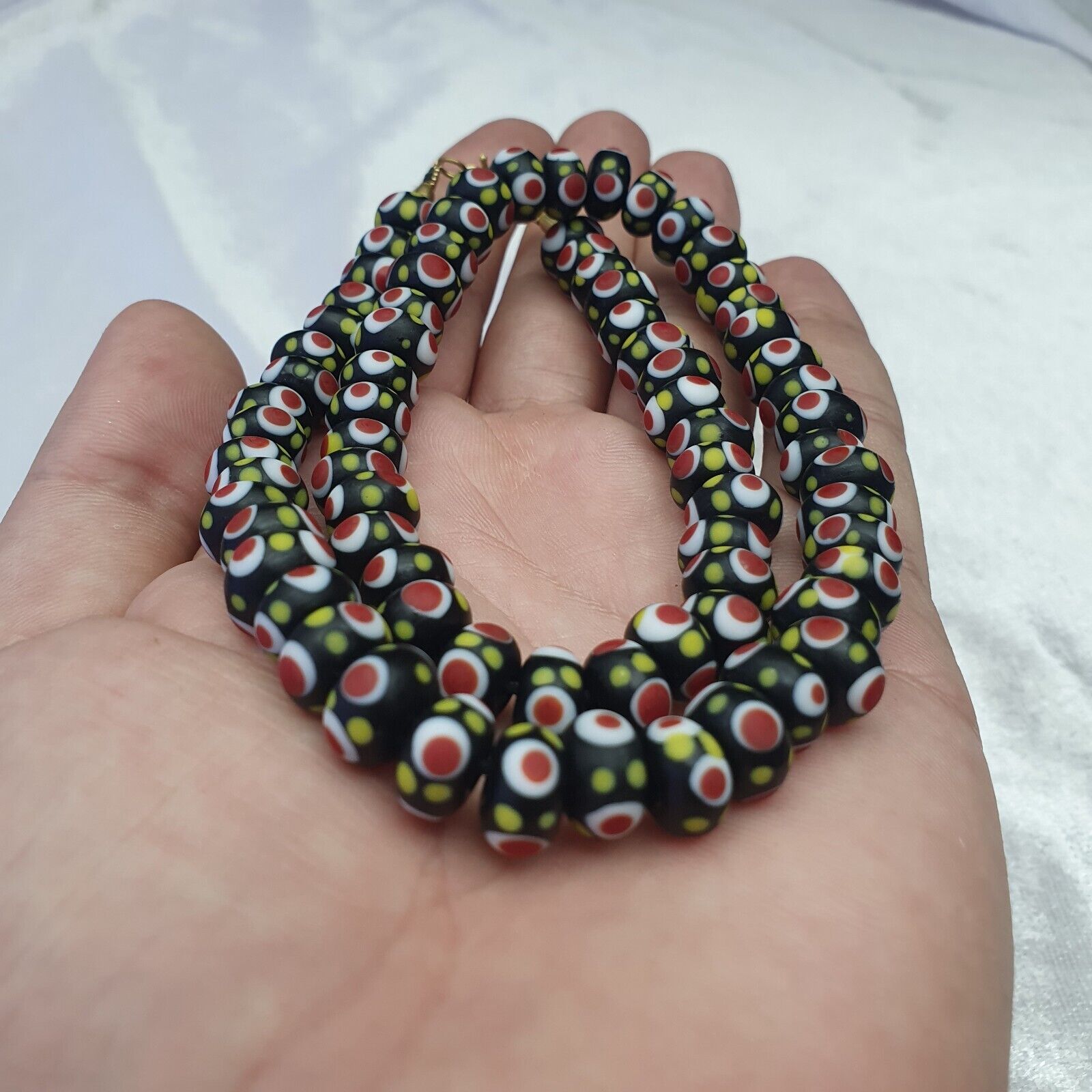 Black Venetian Hundred Red eyes Skunk Style Beads Necklace10mm & 20 inches long