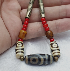 Himalaya Indo Tibetan 2 Augen 3 Perlen einzigartige Muster Dzi Amulett Perlen Halskette