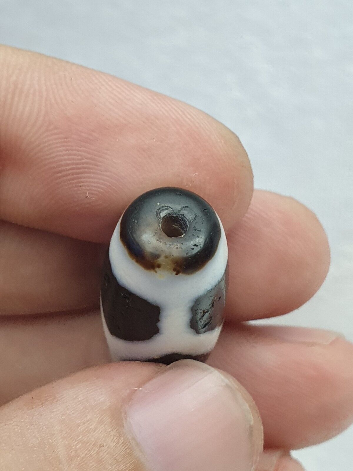 vintage Himalayan Indo Tibetan BLACK and White rare Patterns Dzi Amulet Bead