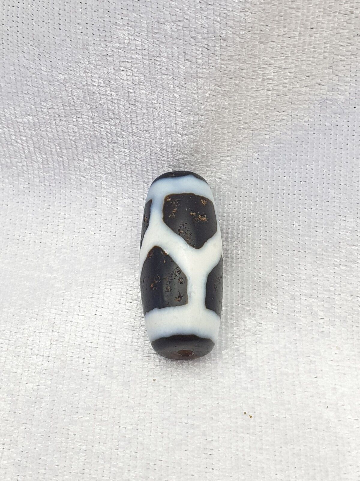 vintage Himalayan Indo Tibetan BLACK and White rare Patterns Dzi Amulet Bead