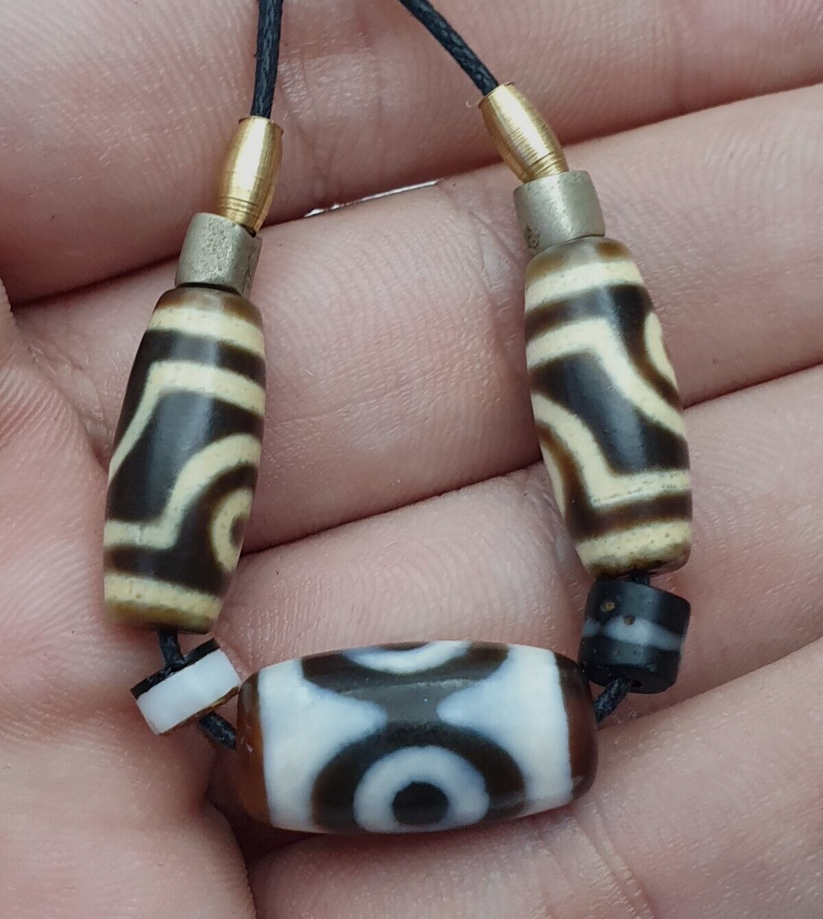 Himalaya Indo Tibetan 3 Augen 3 Perlen einzigartige Muster Dzi Amulett Perlen Halskette