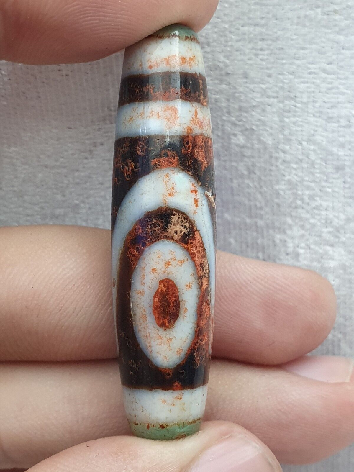 Himalaya Indo Tibetan 2 Augen verrostete einzigartige Muster Dzi Amulett Perle