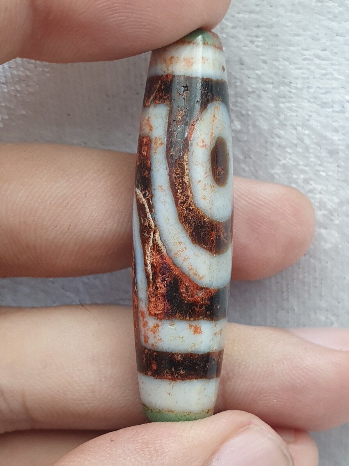 Himalaya Indo Tibetan 2 Augen verrostete einzigartige Muster Dzi Amulett Perle