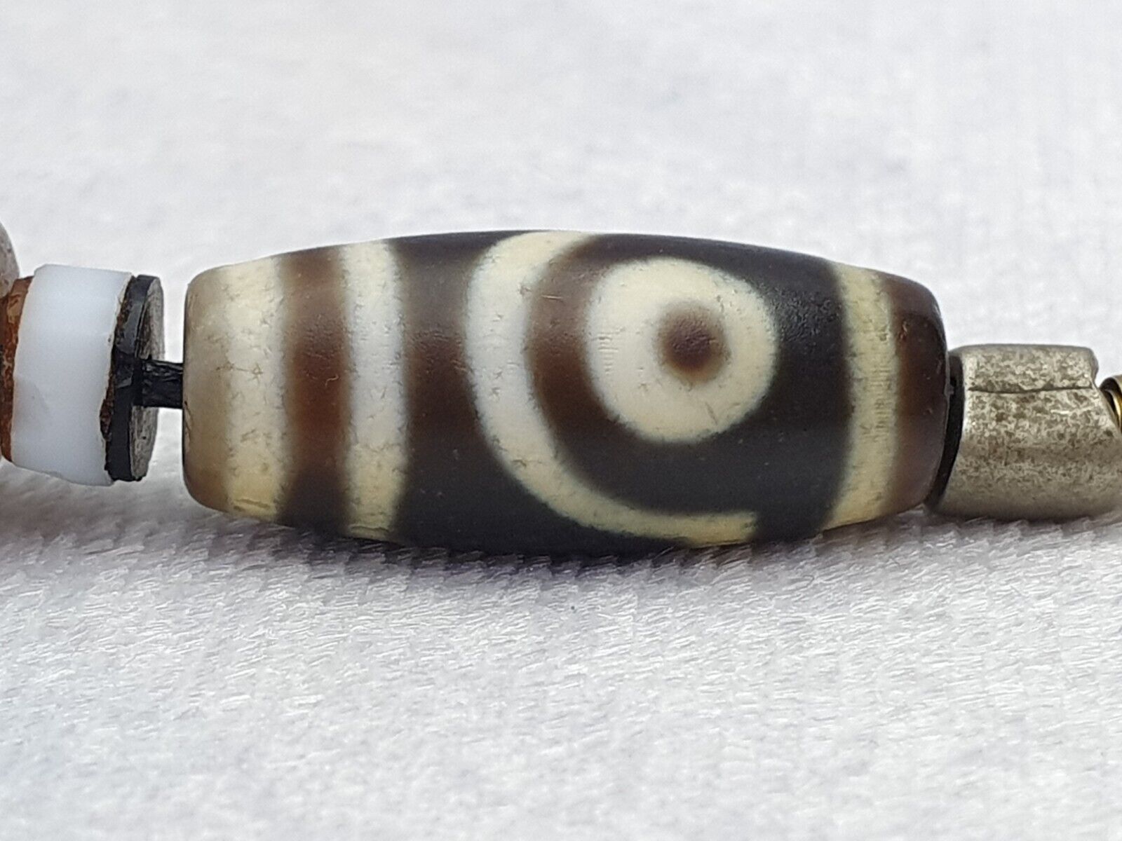 Himalaya Indo Tibetan 3 Augen 3 Perlen einzigartige Muster Dzi Amulett Perlen Halskette