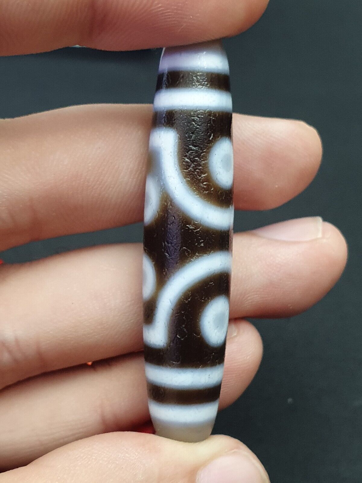 Himalaya-indo-tibetischer 7-Augen-Dzi mit antiker venezianischer Glas-Amulett-Halskette