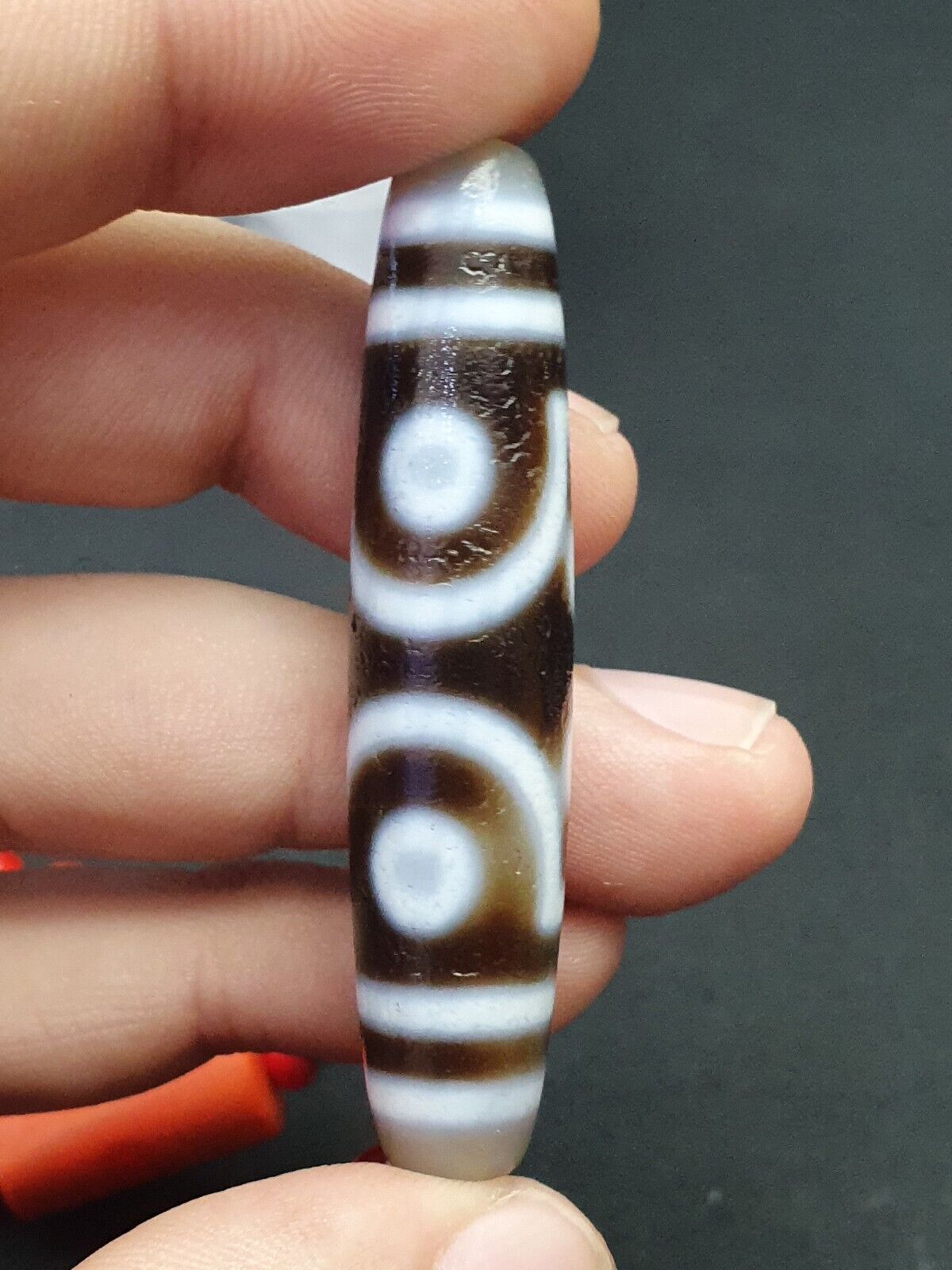 Himalaya-indo-tibetischer 7-Augen-Dzi mit antiker venezianischer Glas-Amulett-Halskette