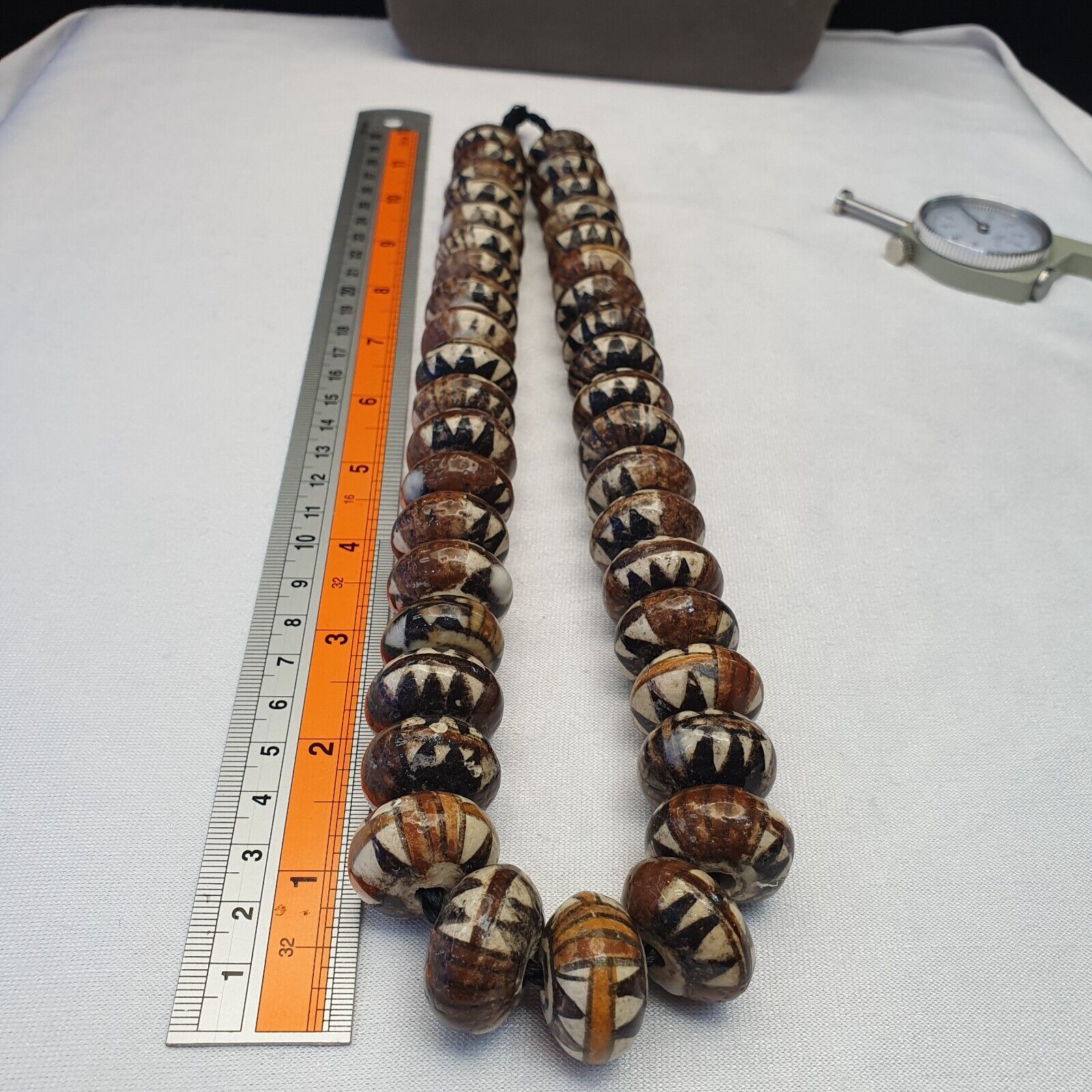Beautiful ceramic Glass Donuts beads Beautiful Beaded Necklace