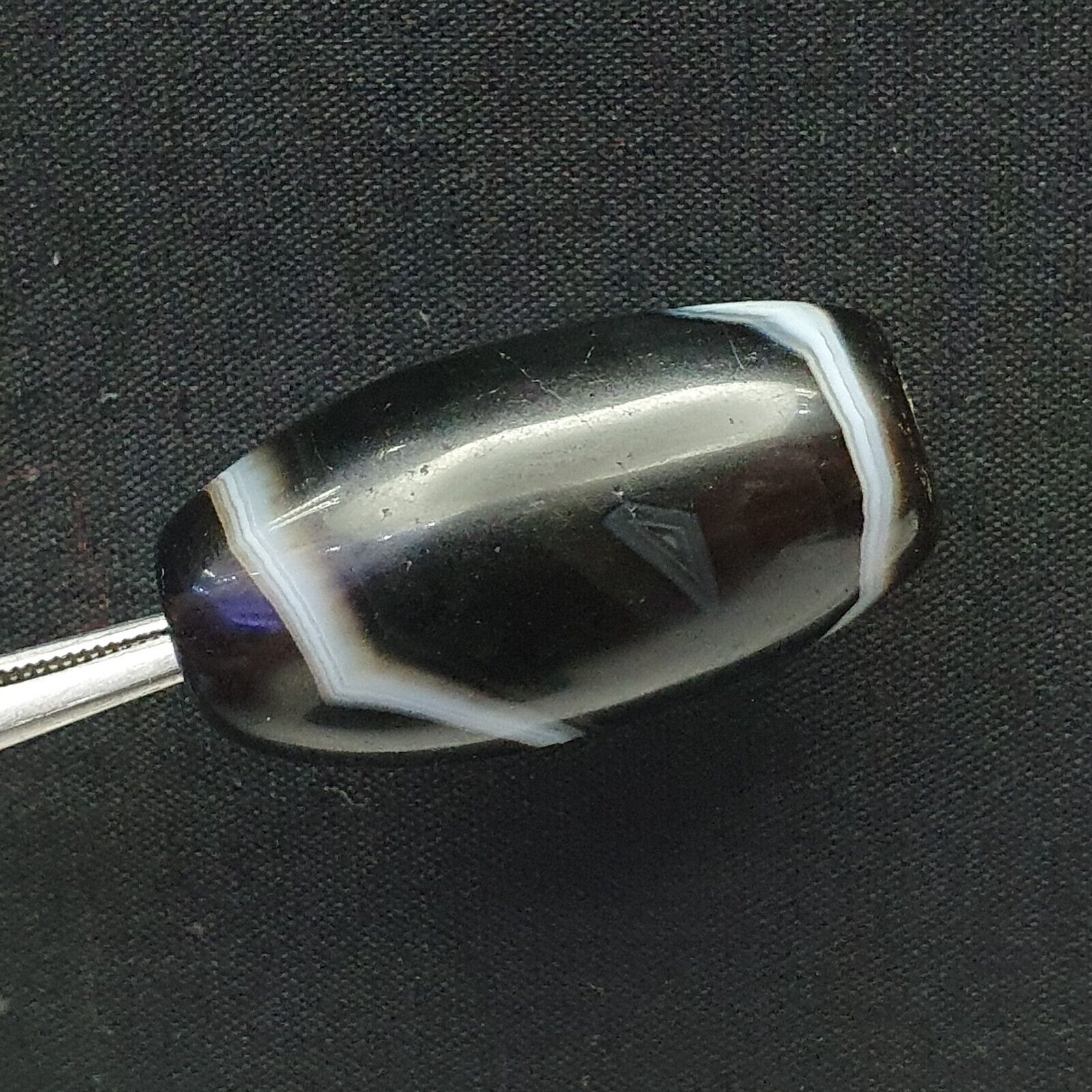 Antique Indo Tibetan Beautiful pattern Agate Beads, Amulet bead 29mm x 15mm