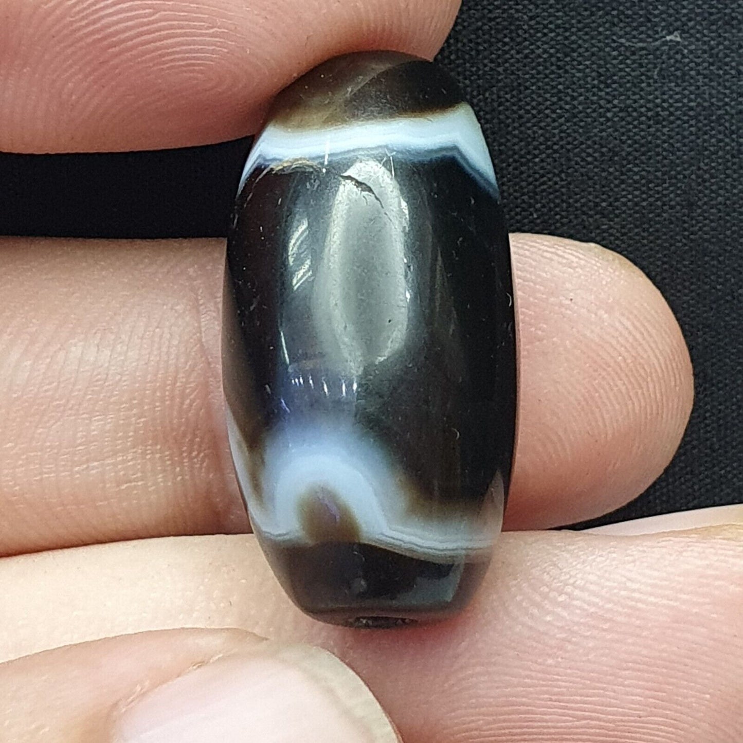 Antike indotibetische Achatperlen mit wunderschönem Muster, Amulettperle 29 mm x 15 mm