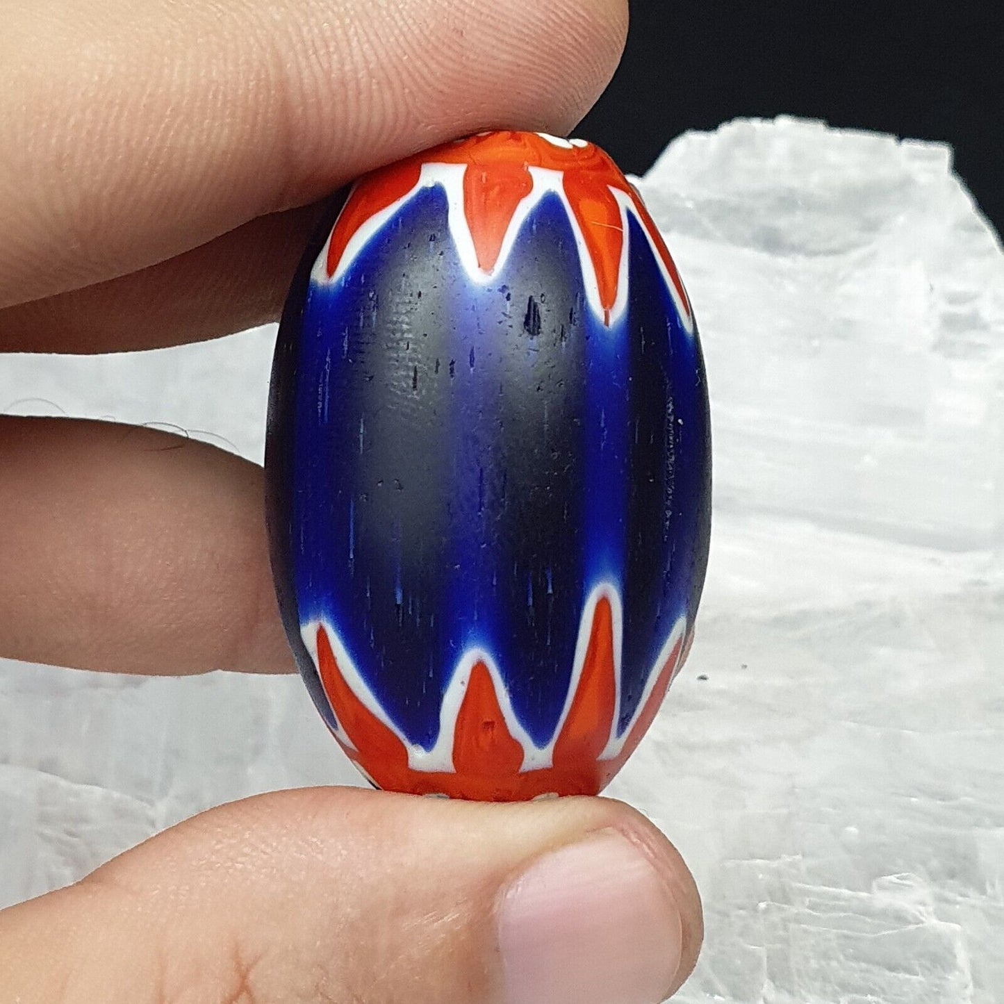 Wunderschöne 6-lagige Chevron-Perle, blaue Chevron-Glasperle, 41 mm x 27 mm, große Perle 