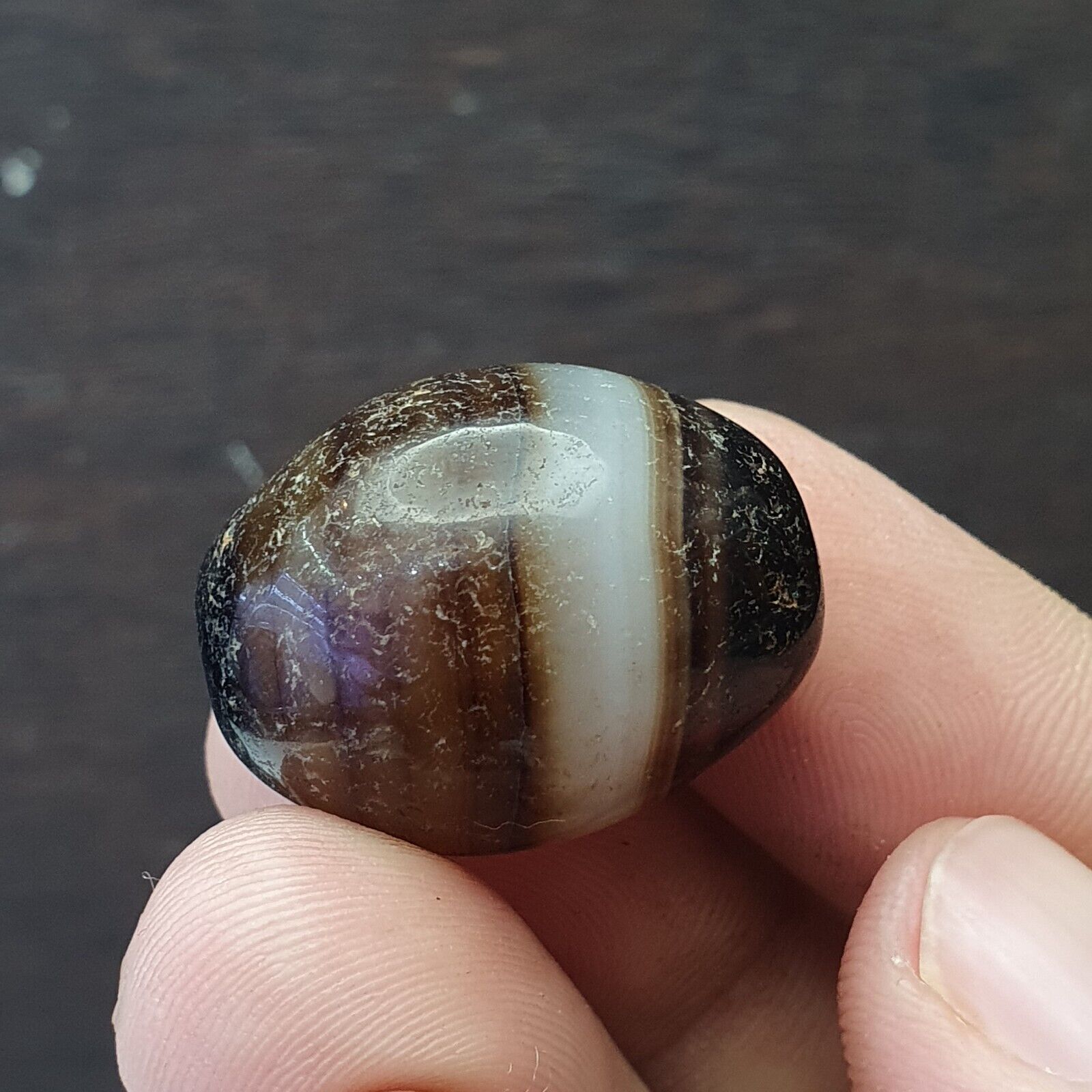 Vintage Tibetan Sulaimani Agate bead With Beautiful Stripes.SL-OS-02