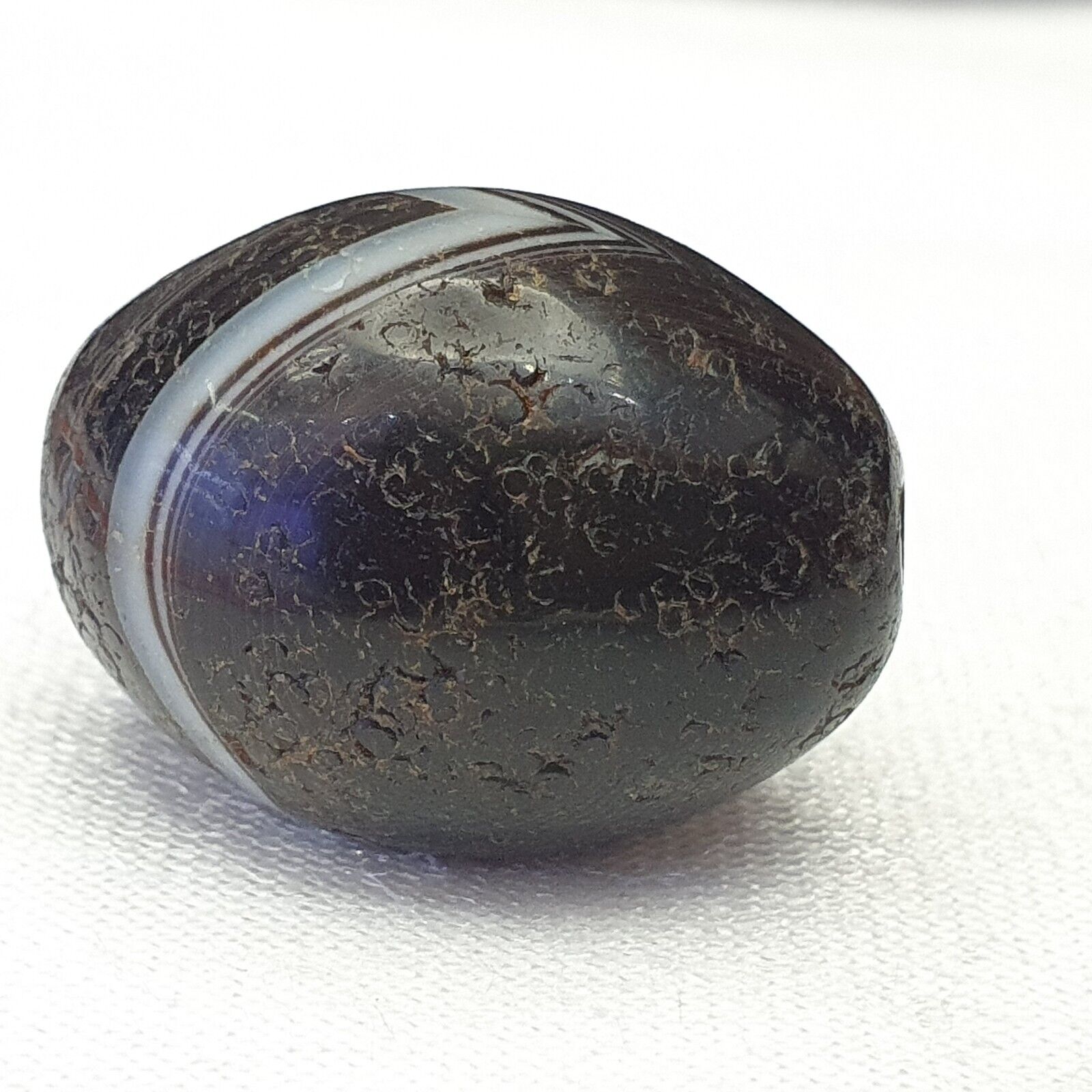 Vintage Tibetan Sulaimani Agate bead With Beautiful Stripes.