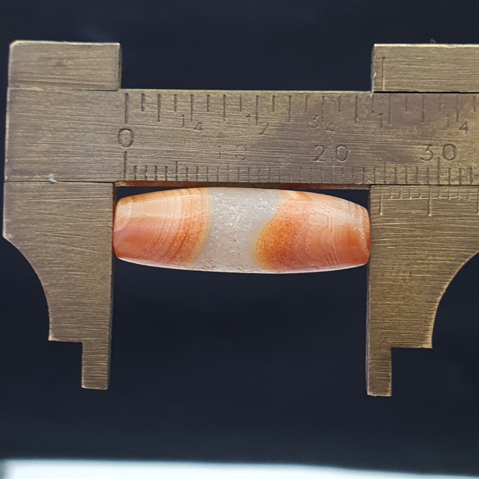 Antique crystal in Agate Old Bead Ancient Stone Central Asian Empire Era 3rd BC
