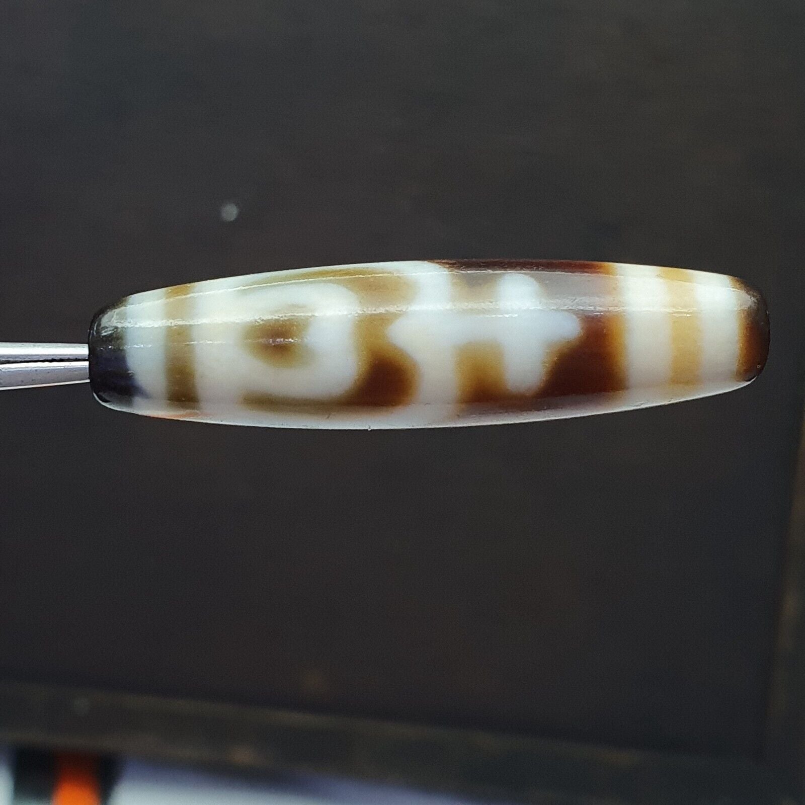 BEAUTIFUL ANCIENT INDO TIBETAN HIMALAYAN OLD AGATE BEAD Amulet