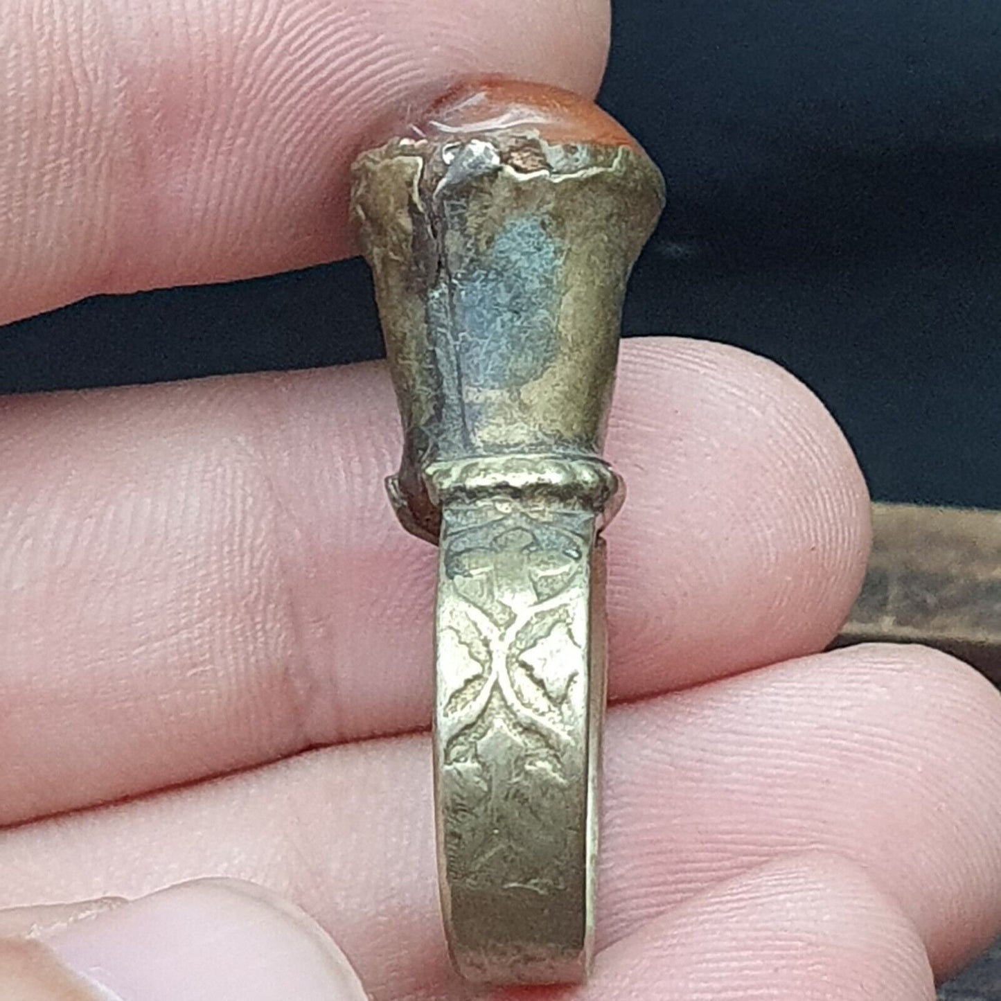 Antiker Vintage-Ring aus dem Nahen Osten mit Achat-Mittelstein aus der Ära des Türkischen Reiches