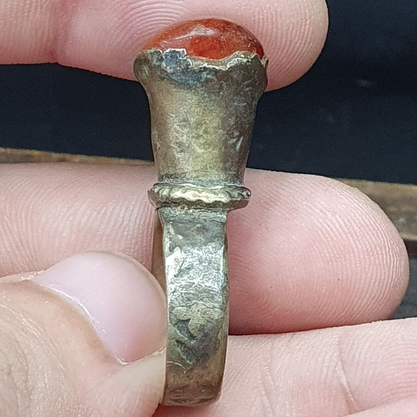 Antiker Vintage-Ring aus dem Nahen Osten mit Achat-Mittelstein aus der Ära des Türkischen Reiches