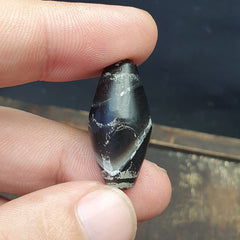 Antique Ancient Old Himalayan Indo Tibetan Etched Agate Bead