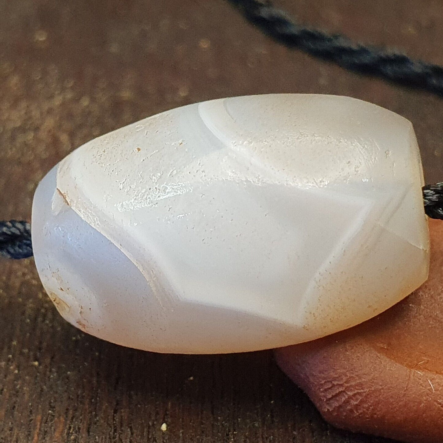 3 Stück antike alte Himalaya-blaue Spitzen-Chalcedon-Achatperlen