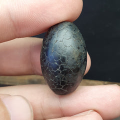Vintage Tibetan Sulaimani Agate bead With Beautiful Stripes. AN- IT-279