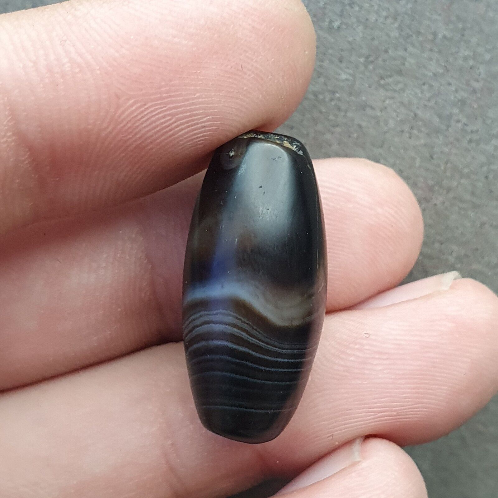 Antique Old Himalayan Indo Tibetan Very Rare Pattern Agate Bead  Amulet